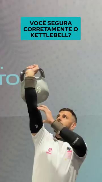 Frame de Você segura corretamente o kettlebell? — neto_trainer